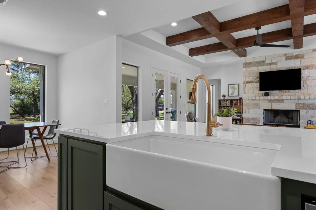 Photo of 114 Winding Oak DR