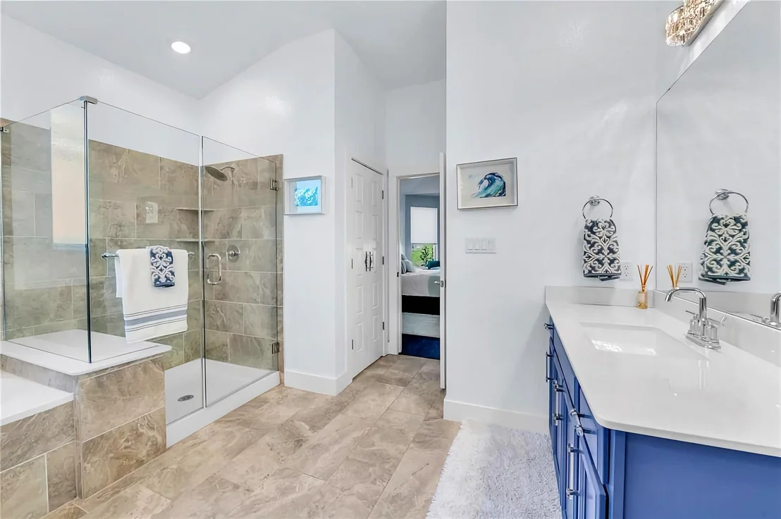 Photo of 2120 Prairie Oaks DR