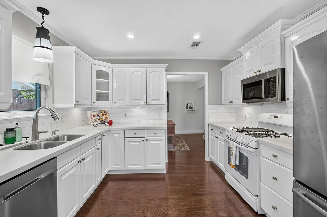 Photo of 2114 Lanier DR