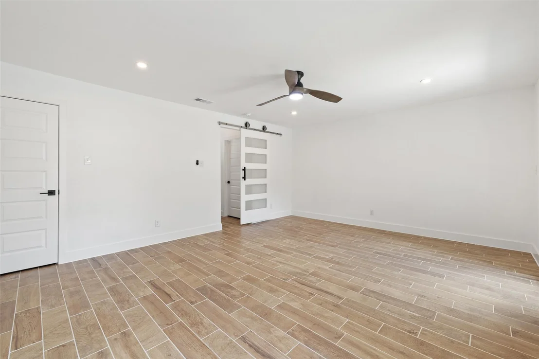 Photo of 1111 Spearson LN