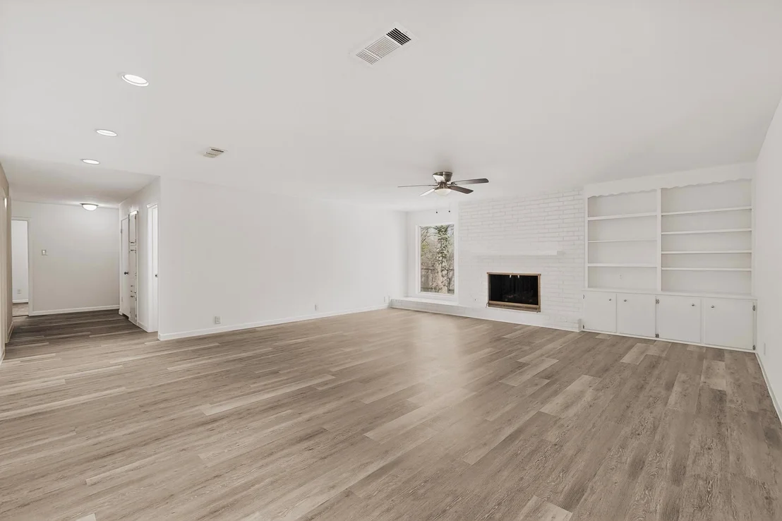 Photo of 812 George ST