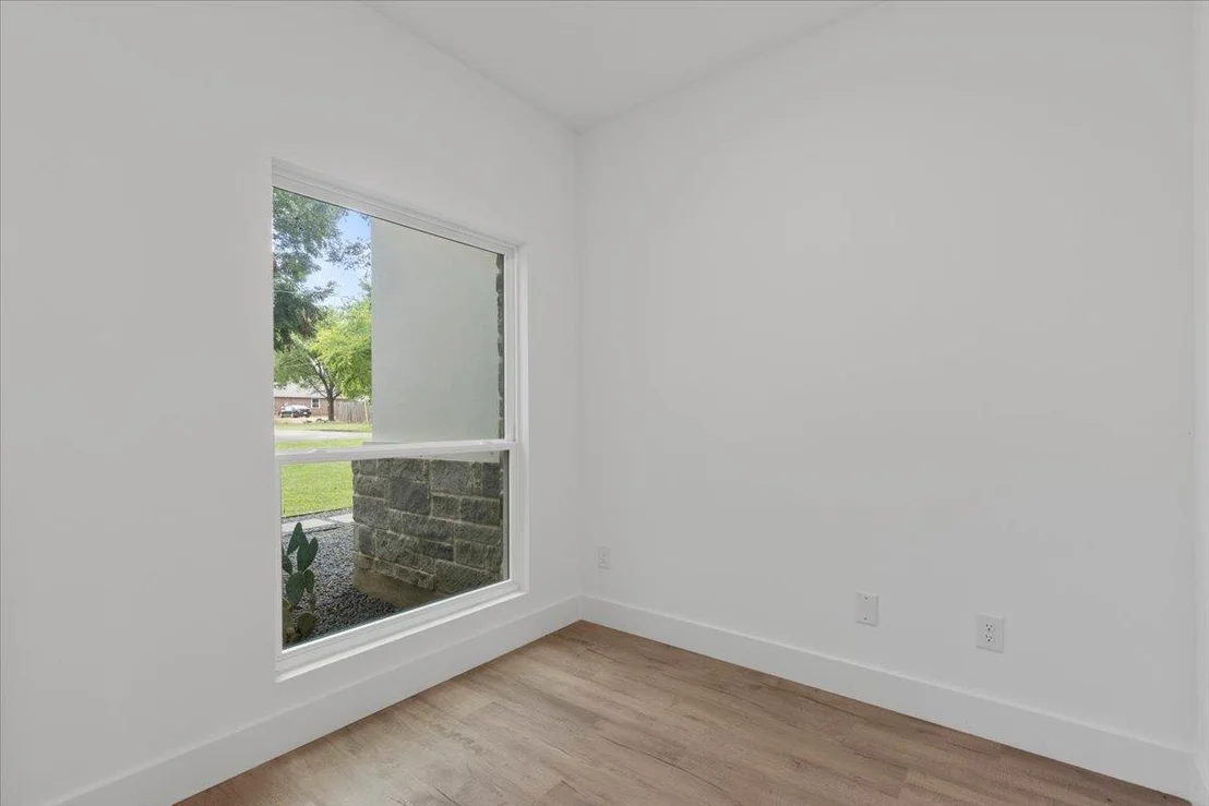 Photo of 108 Bill ST