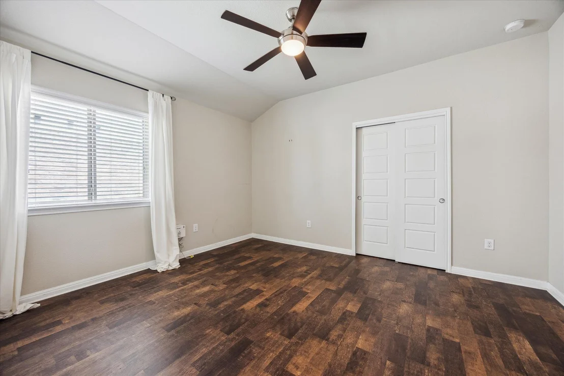 Photo of 504 Longhorn Cavern RD