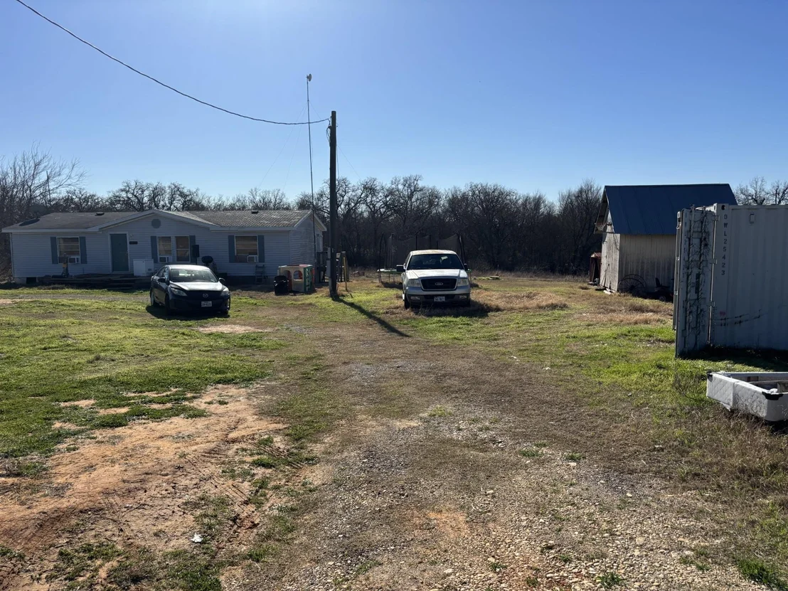 Photo of 1384 Private Road 3023 RD