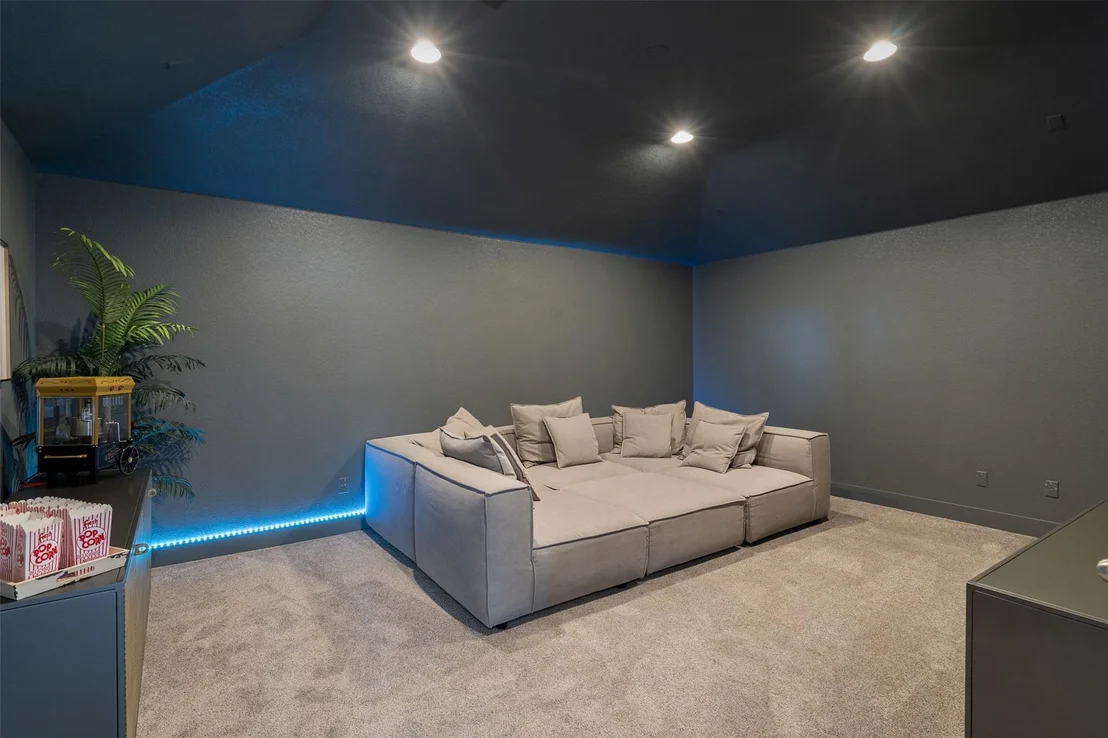 Photo of 209 Grant Cannon LN
