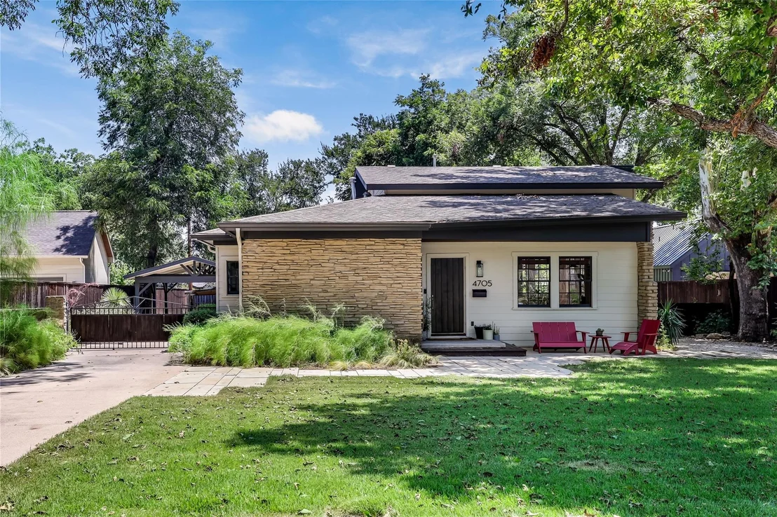 Photo of 4705 Fairview DR