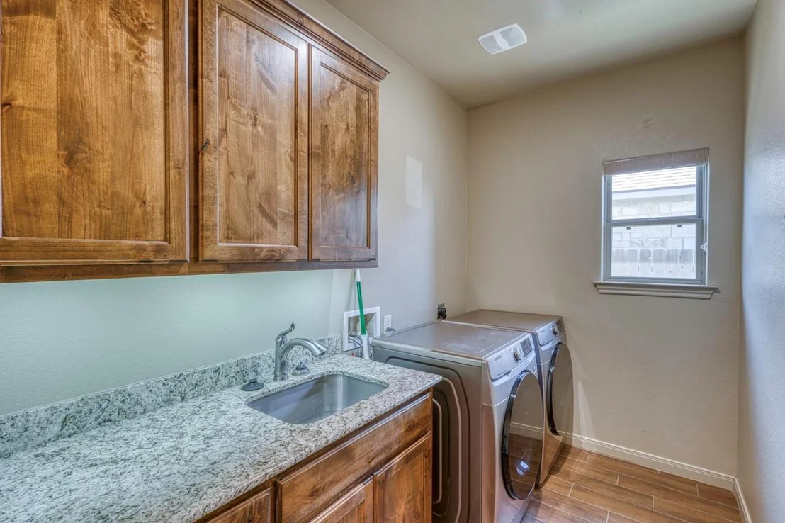 Photo of 412 Jake DR