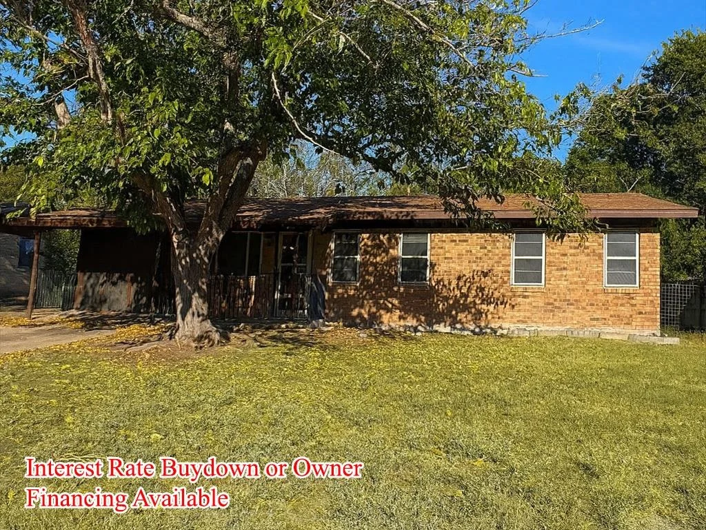 Photo of 305 Highland DR