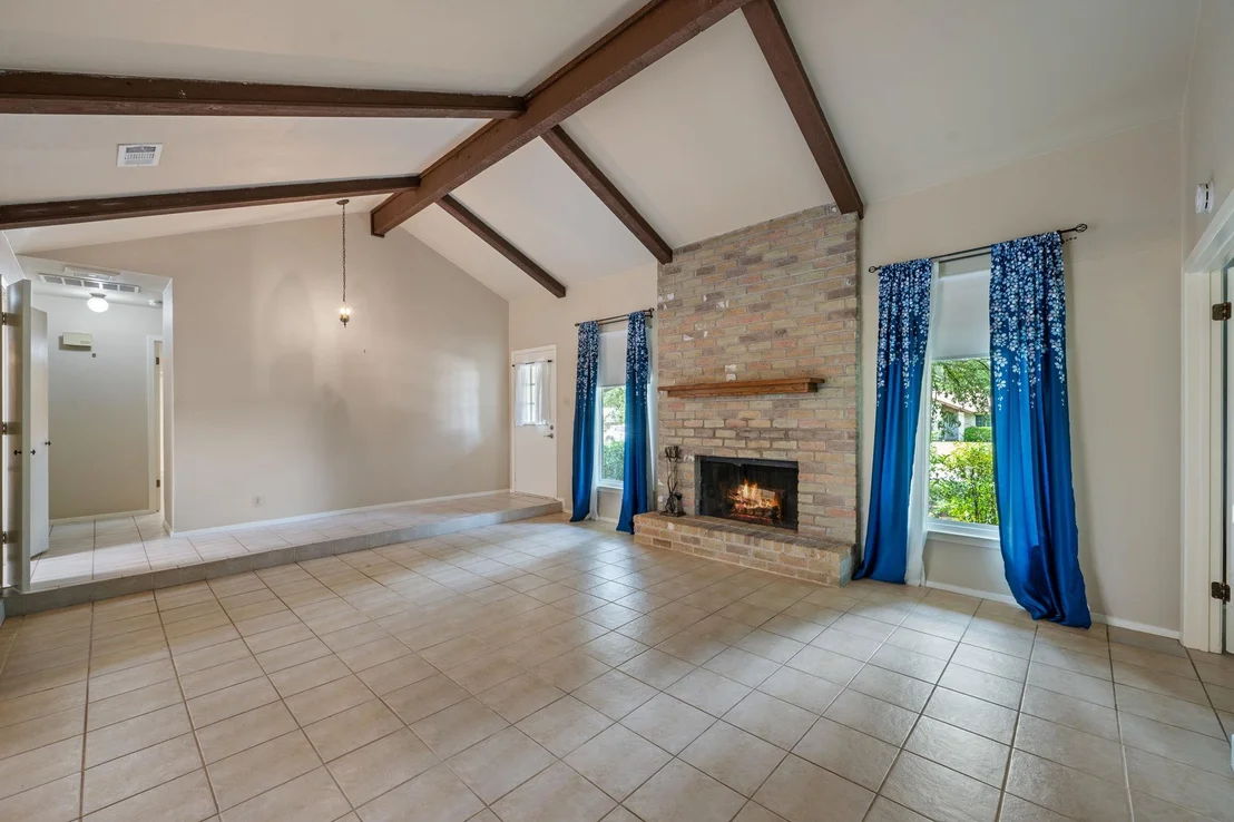 Photo of 236 Lodestone CIR