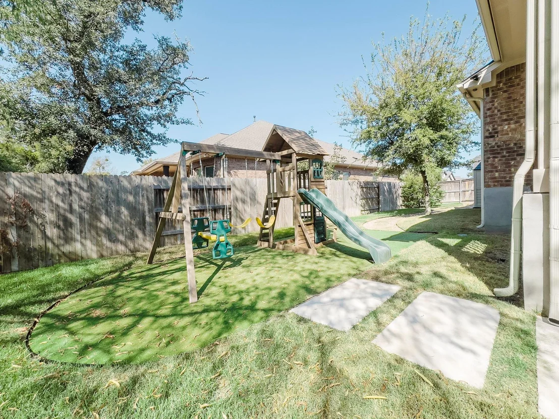 Photo of 349 Arapaho DR