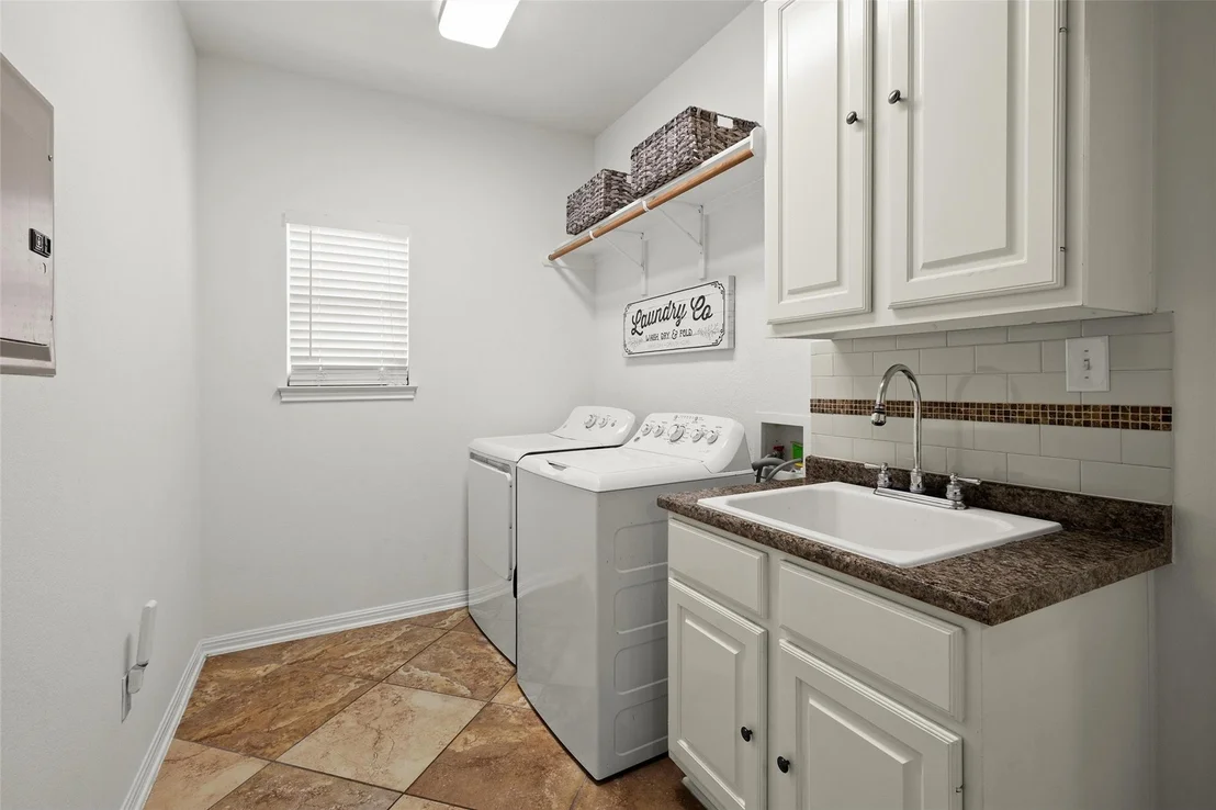 Photo of 120 Palisade DR