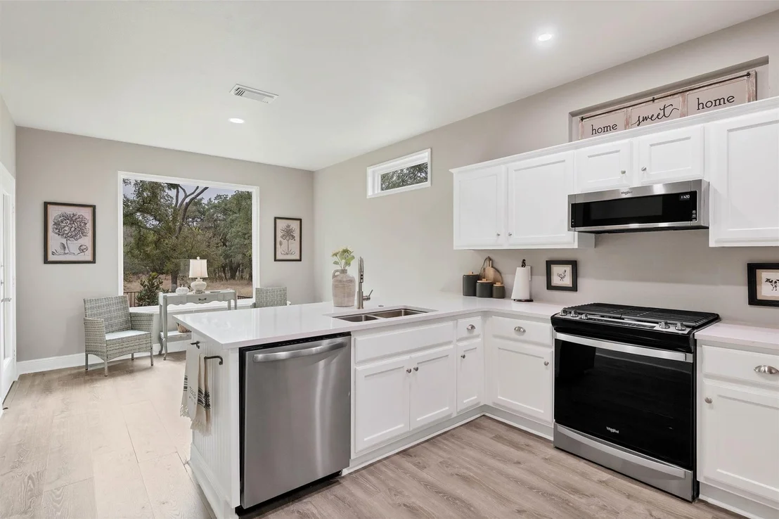 Photo of 104 Larkspur LN