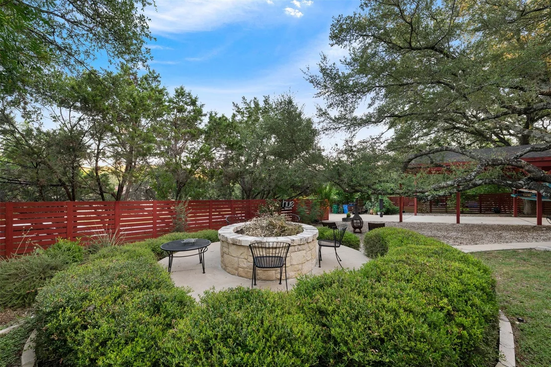 Photo of 1204 Summit Edge DR