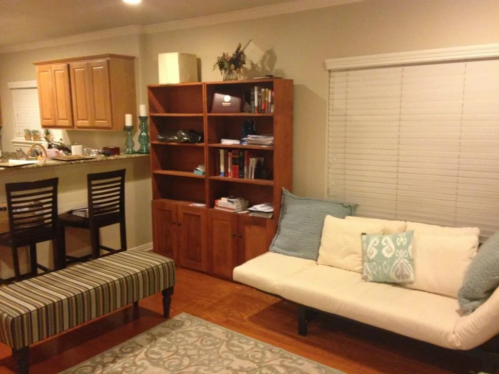 Photo of Unit 3 at 3011 Speedway ST