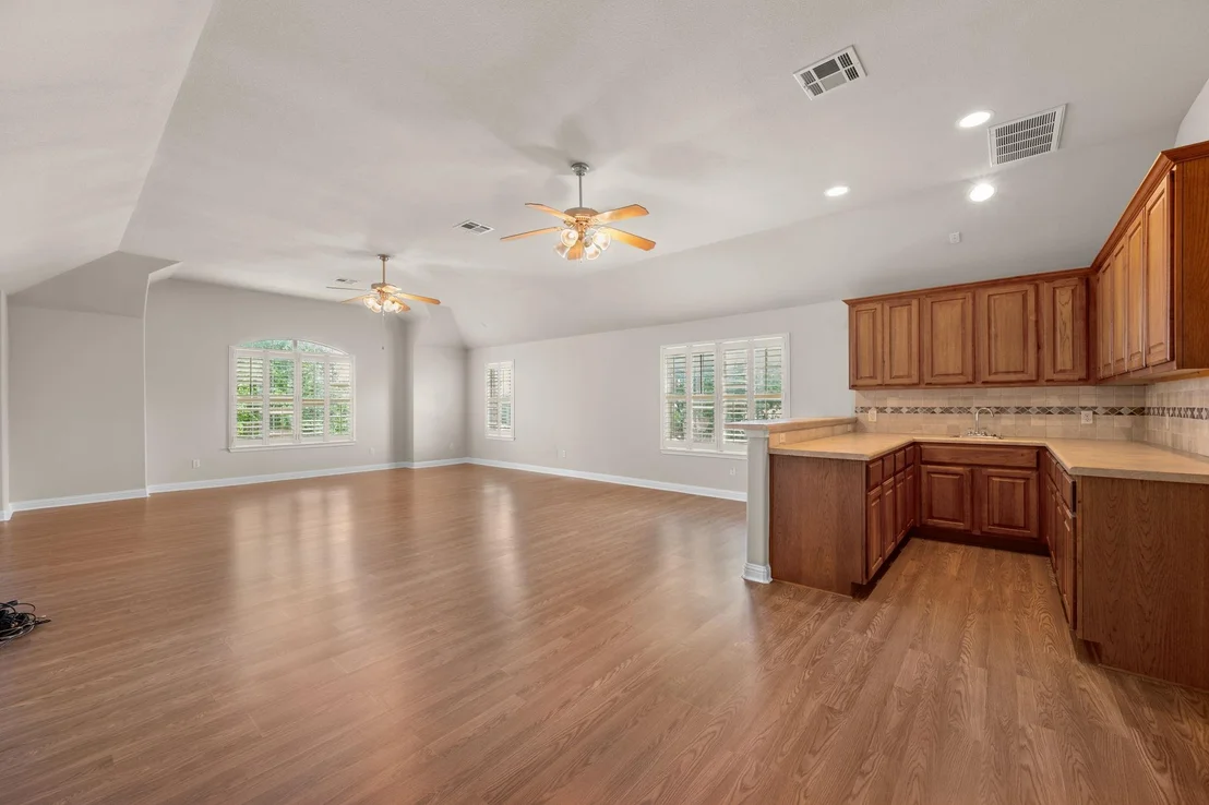 Photo of 1018 Canyon Maple RD