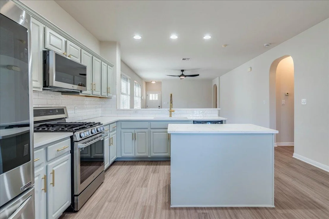Photo of 765 Reliance DR