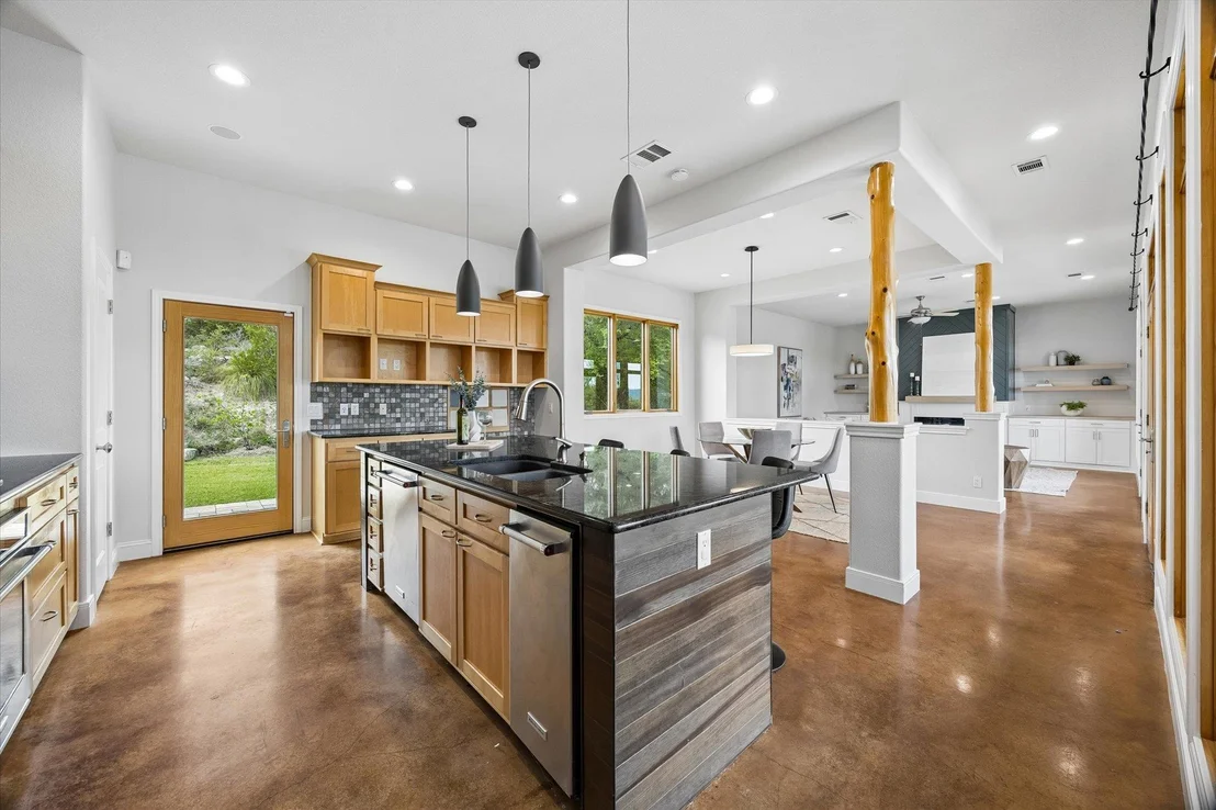 Photo of 4004 Cloudy Ridge RD