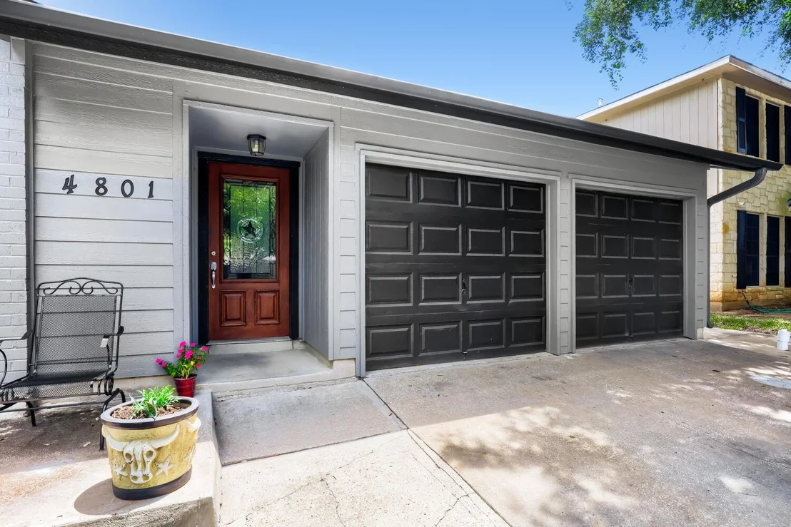 Photo of 4801 Saguaro RD