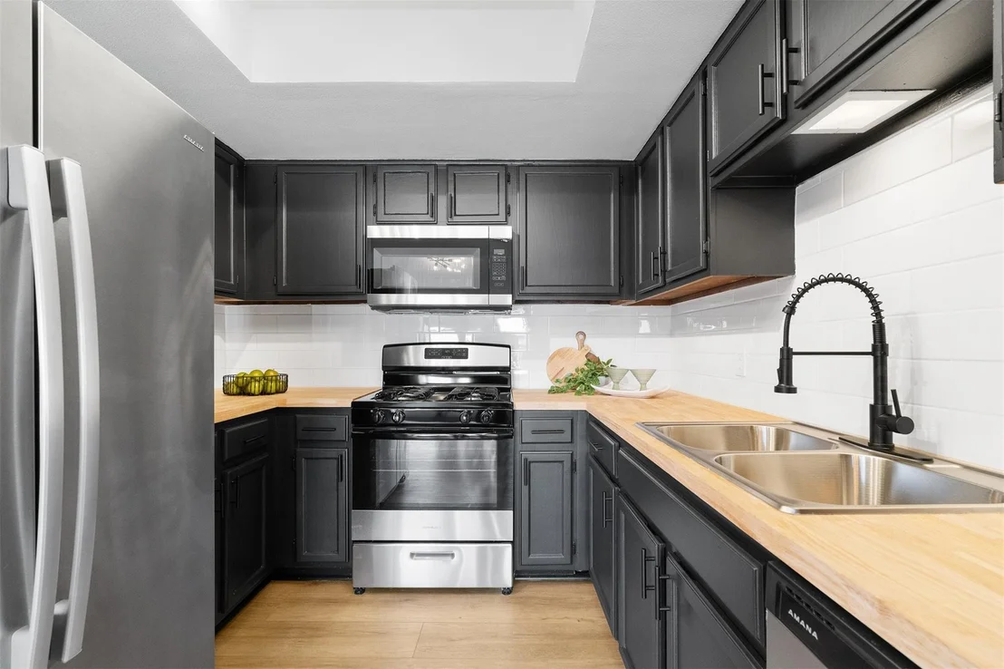 Photo of 7261 Coronado CIR