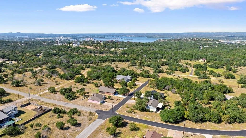 Photo of 1307 White Tail RD