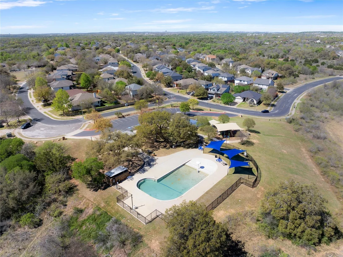 Photo of 3100 Lynnbrook DR