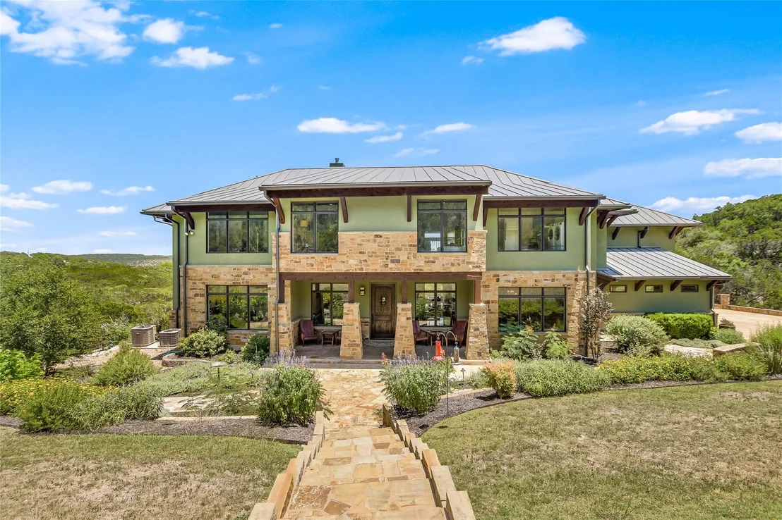 Photo of 400 Hillview RD