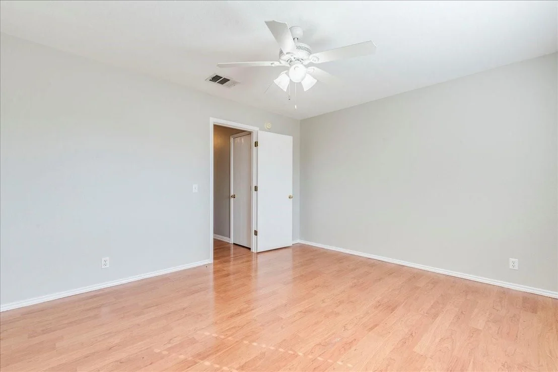 Photo of 255 Langely