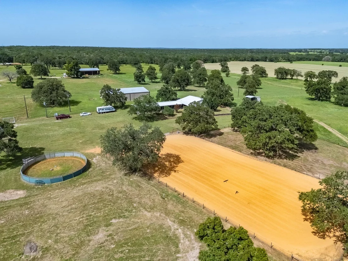 Photo of 2995 County Road 442