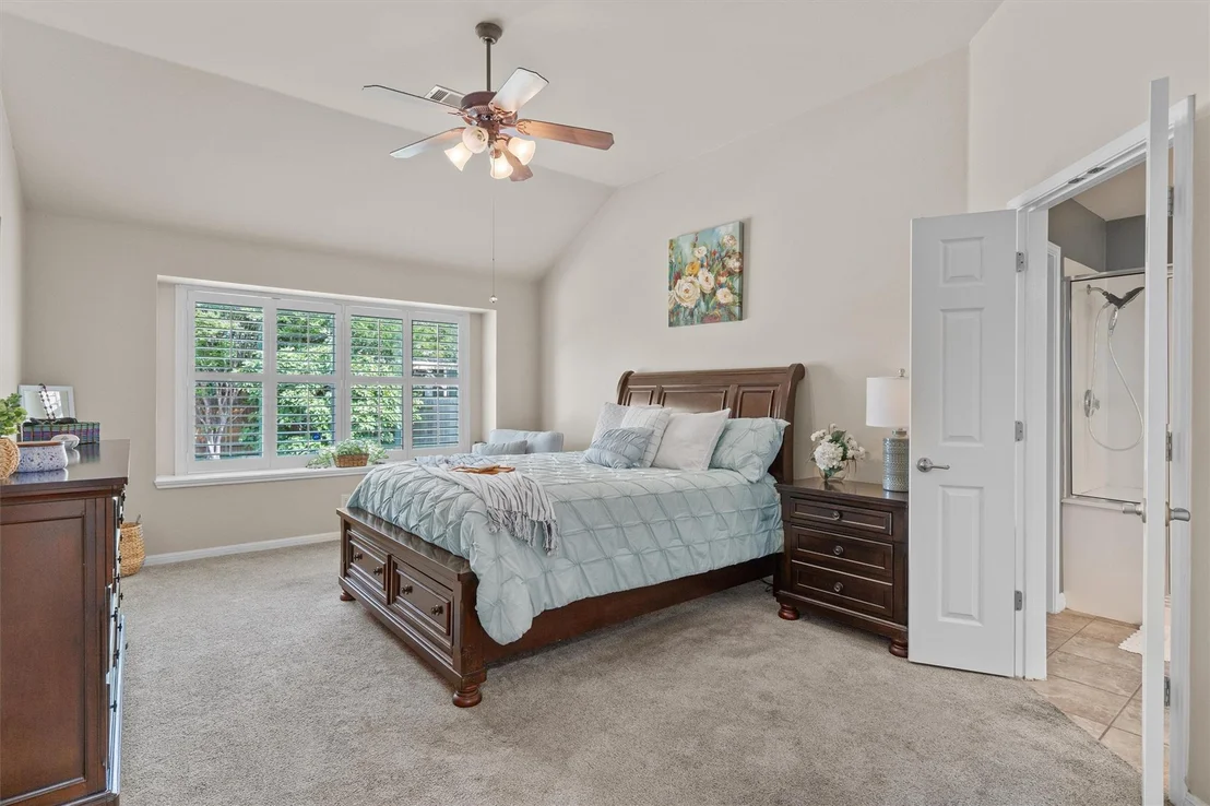 Photo of 9437 Caves Valley DR
