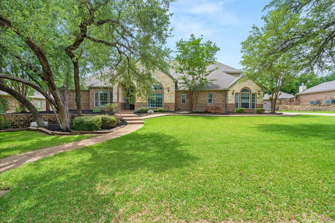 Photo of 239 Eagle Landing DR