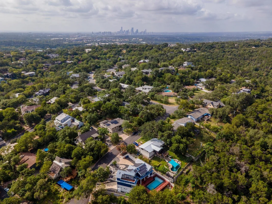 Photo of 5102 Beverly Hills DR