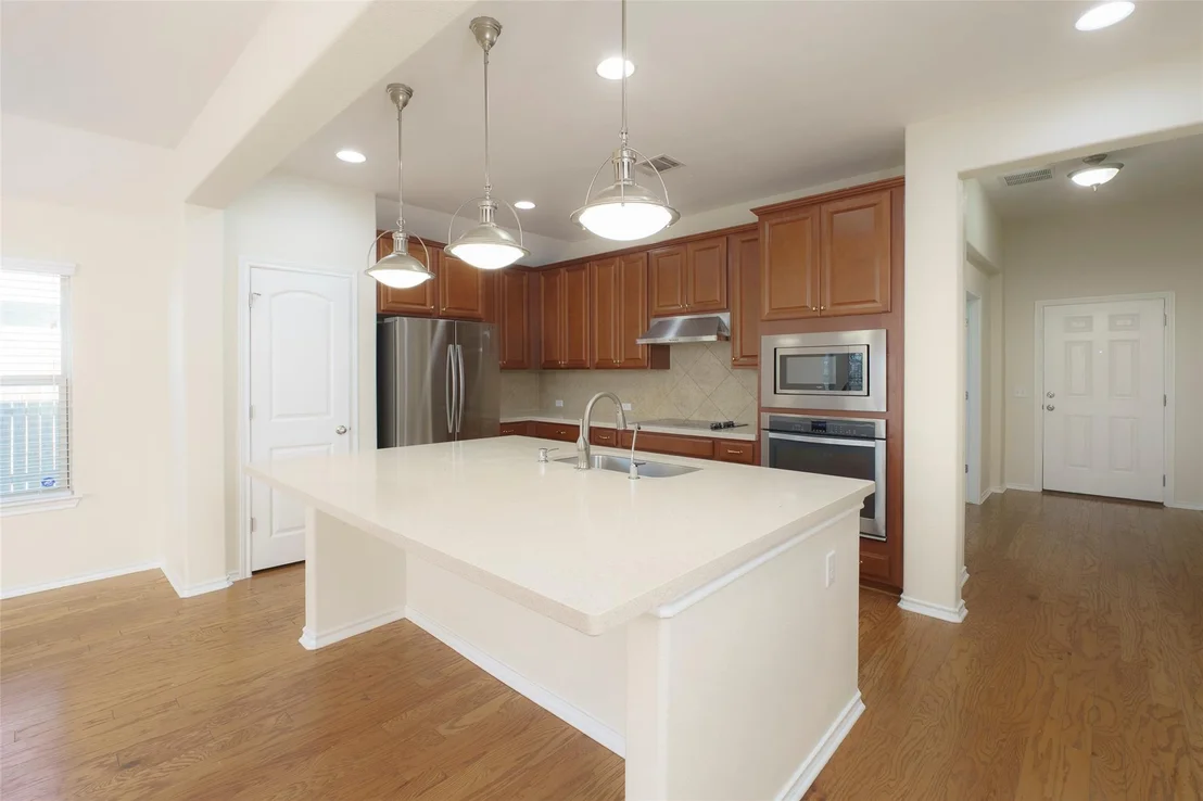 Photo of 13020 SE Kearns DR