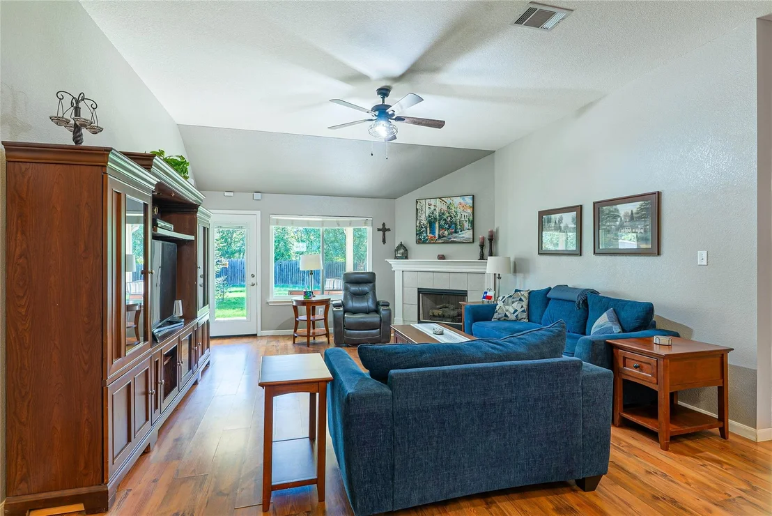 Photo of 1408 Ridgewood DR