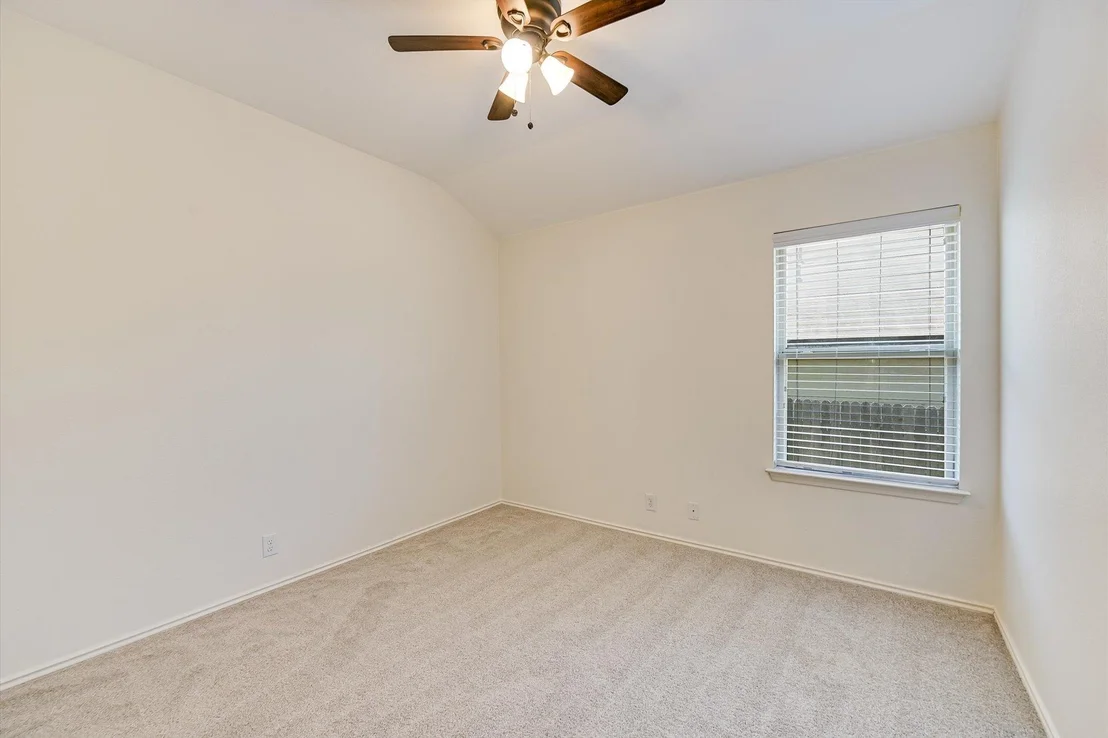 Photo of 536 Dragon Ridge RD