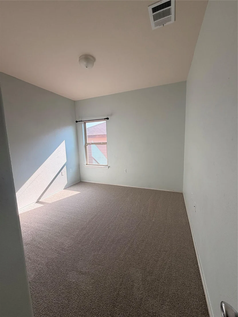 Photo of 10204 Pinnacle Crest LOOP