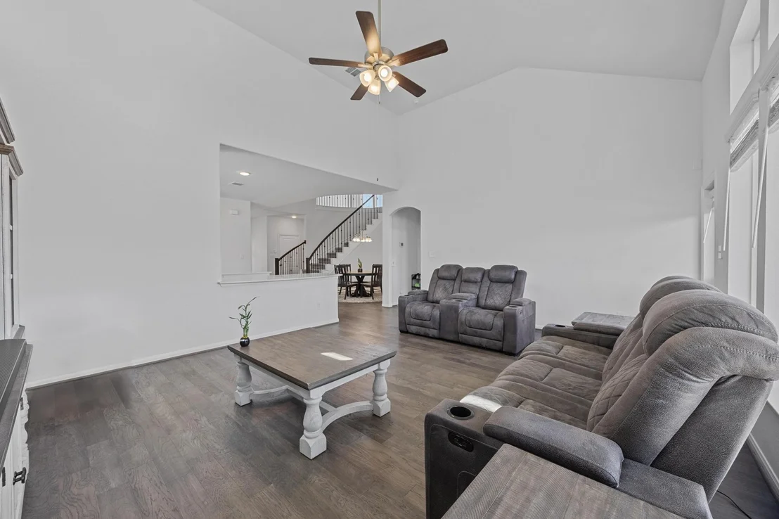 Photo of 5945 Agostino DR