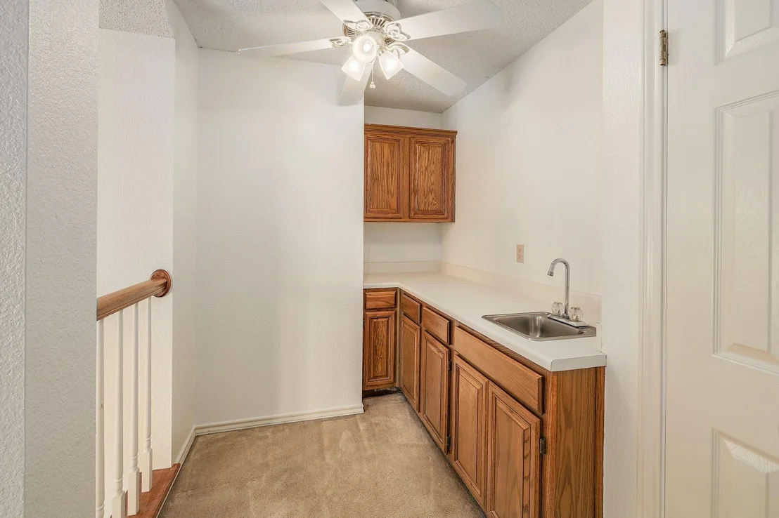 Photo of 2601 Starling DR
