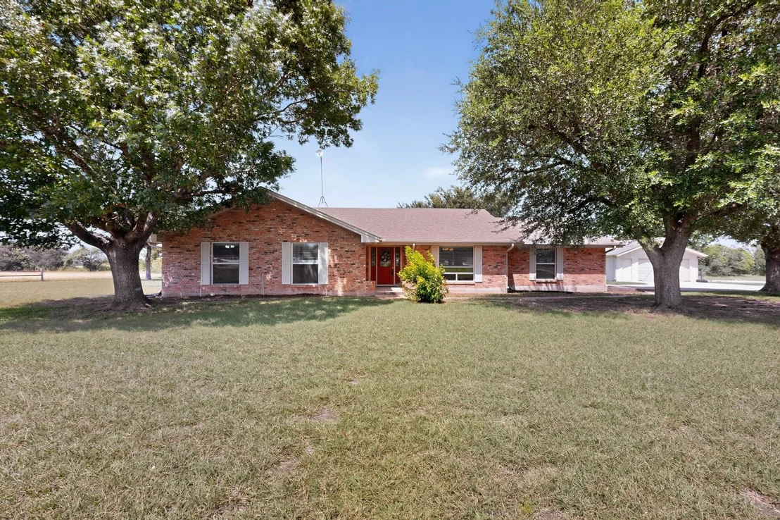Photo of 350 Richard RD