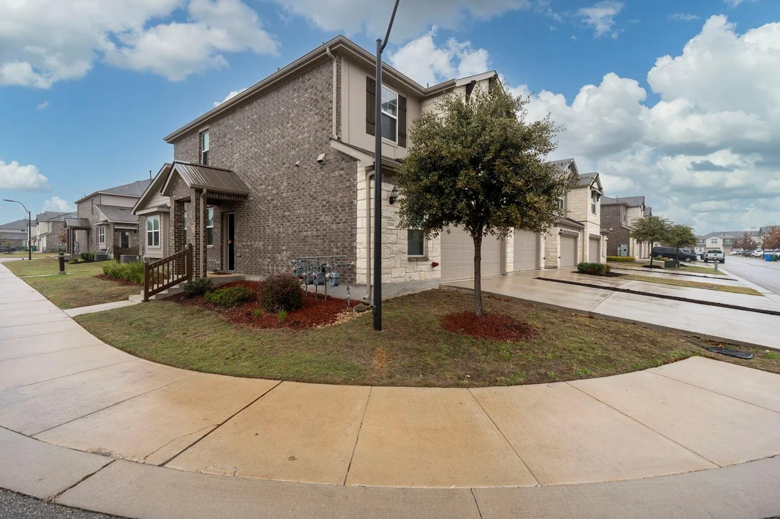 Photo of Unit A at 17200 Leafroller DR