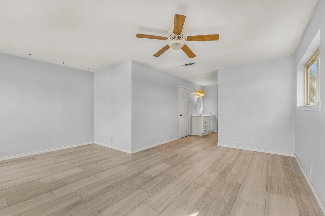 Photo of 4001 Trailwood DR