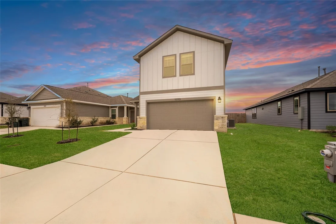 Photo of 12310 Zenyatta DR