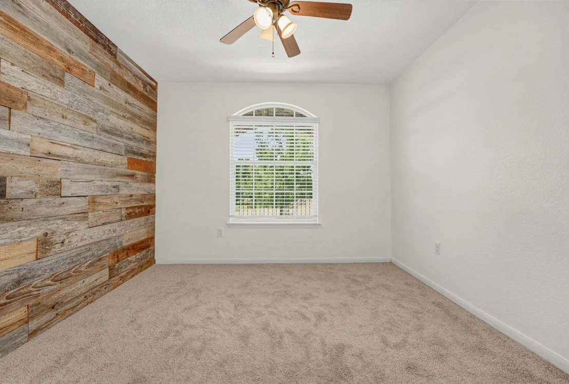 Photo of 132 Denton DR