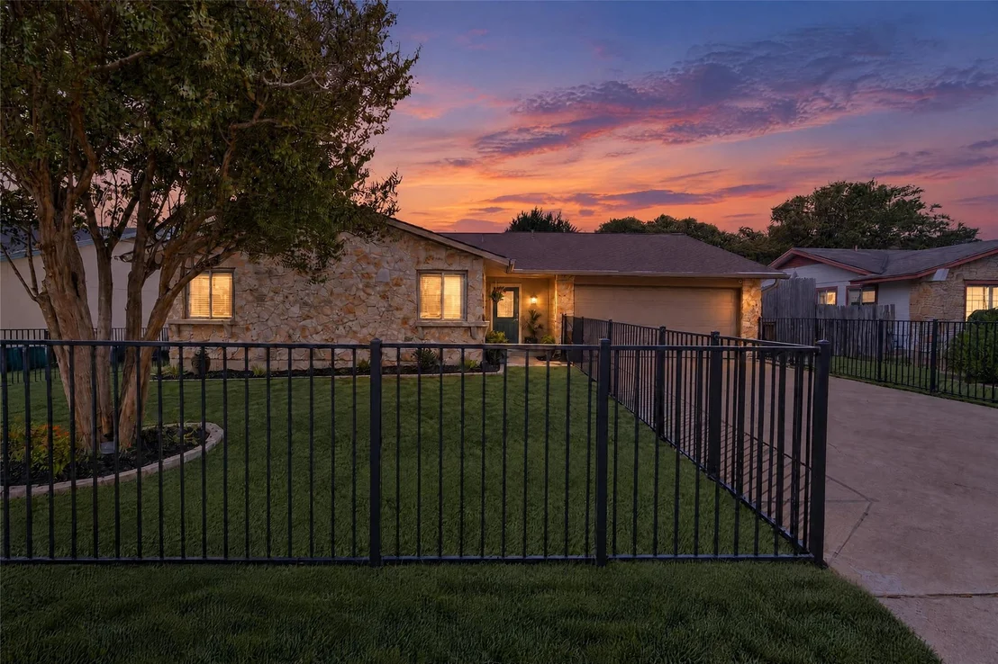 Photo of 11210 Henge DR