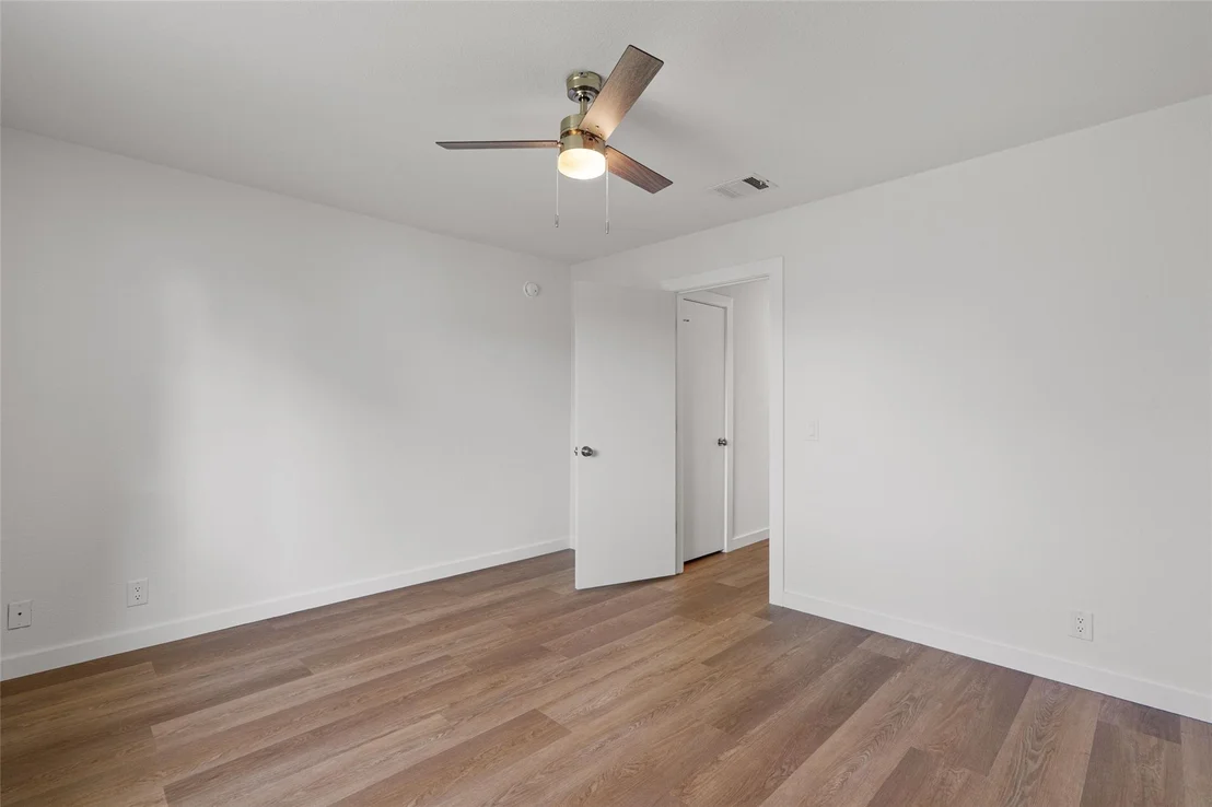 Photo of 500 Mitchell DR