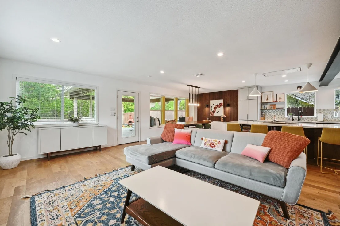 Photo of 2301 Trafalgar DR