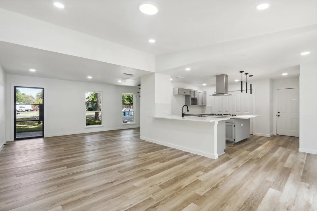 Photo of 9807 Kendal DR