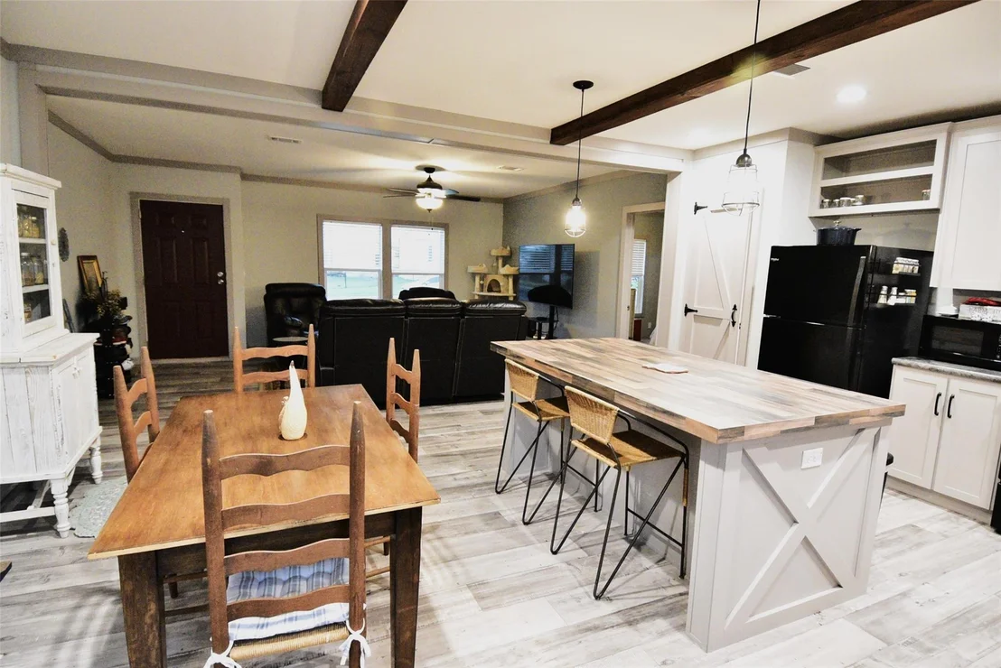 Photo of 107 Village LN