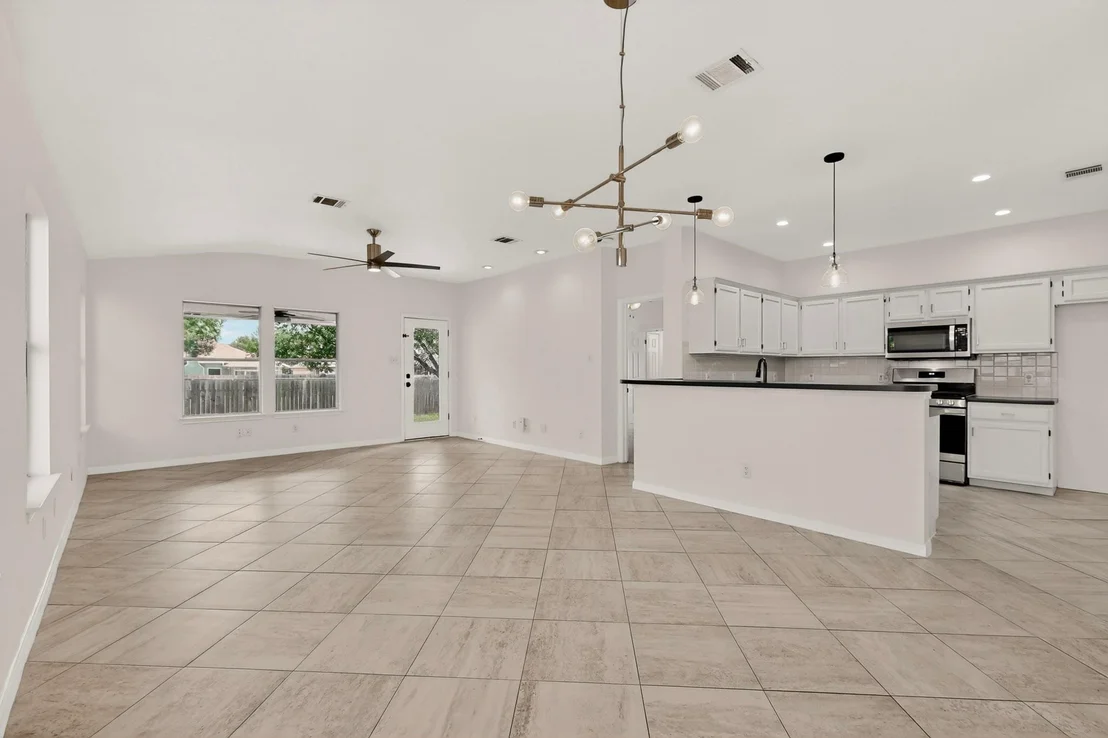 Photo of 4628 Hoffman DR