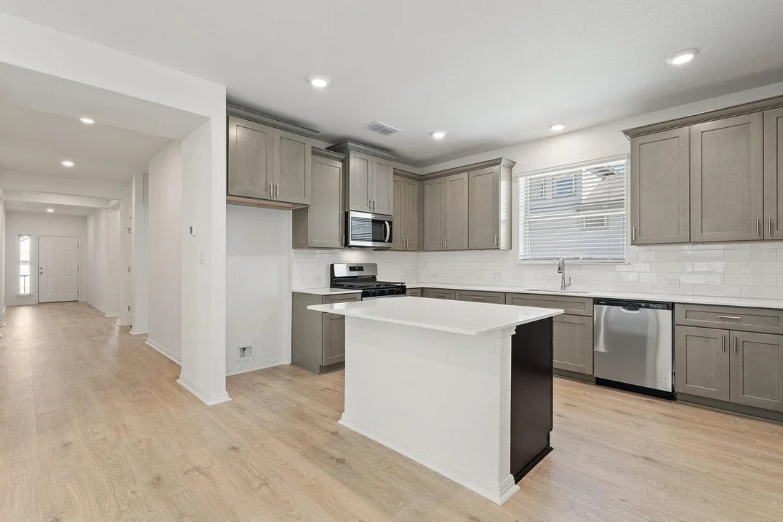 Photo of 424 Treadwell LN