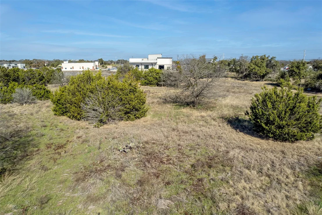 Photo of 130 Woodlake DR